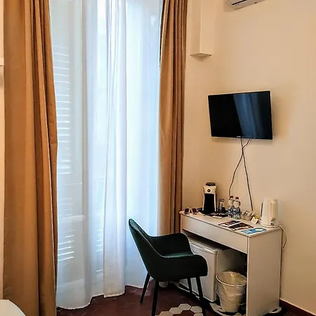 Suleima Centro Oda ve Kahvaltı Messina