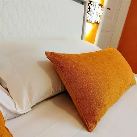 Suleima Centro Bed & Breakfast 3*
