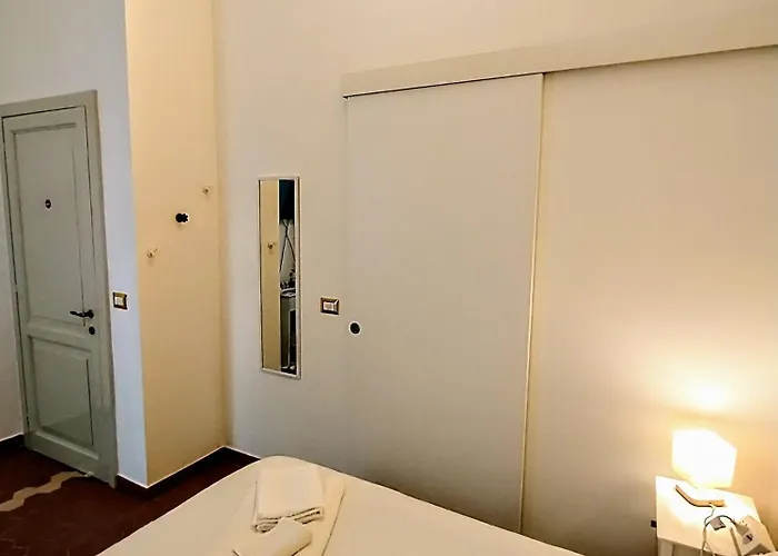 לינה וארוחת בוקר Suleima Centro