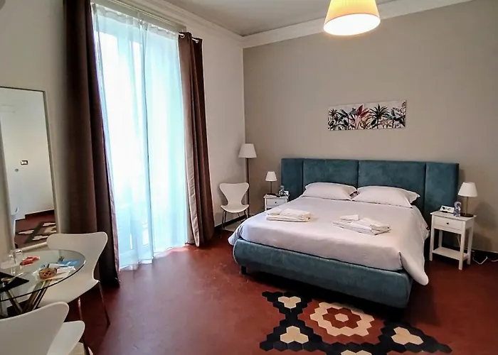 Suleima Centro לינה וארוחת בוקר 3*